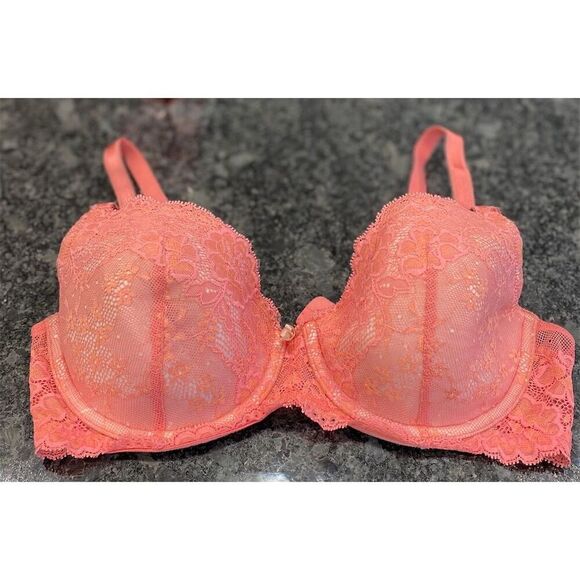 Victoria's Secret Dream Angels Push-Up Bra 34D Coral Lace Demi - Picture 1 of 3